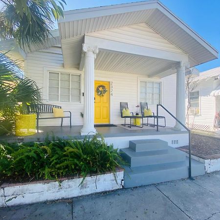 No Ho Yellow Door Bungalow Tampa Exterior photo